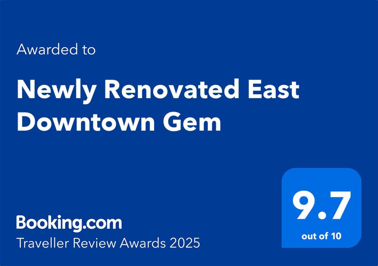 Holiday home Award Winning Cultural Heritage Near Downtown - Walk To 6th Street